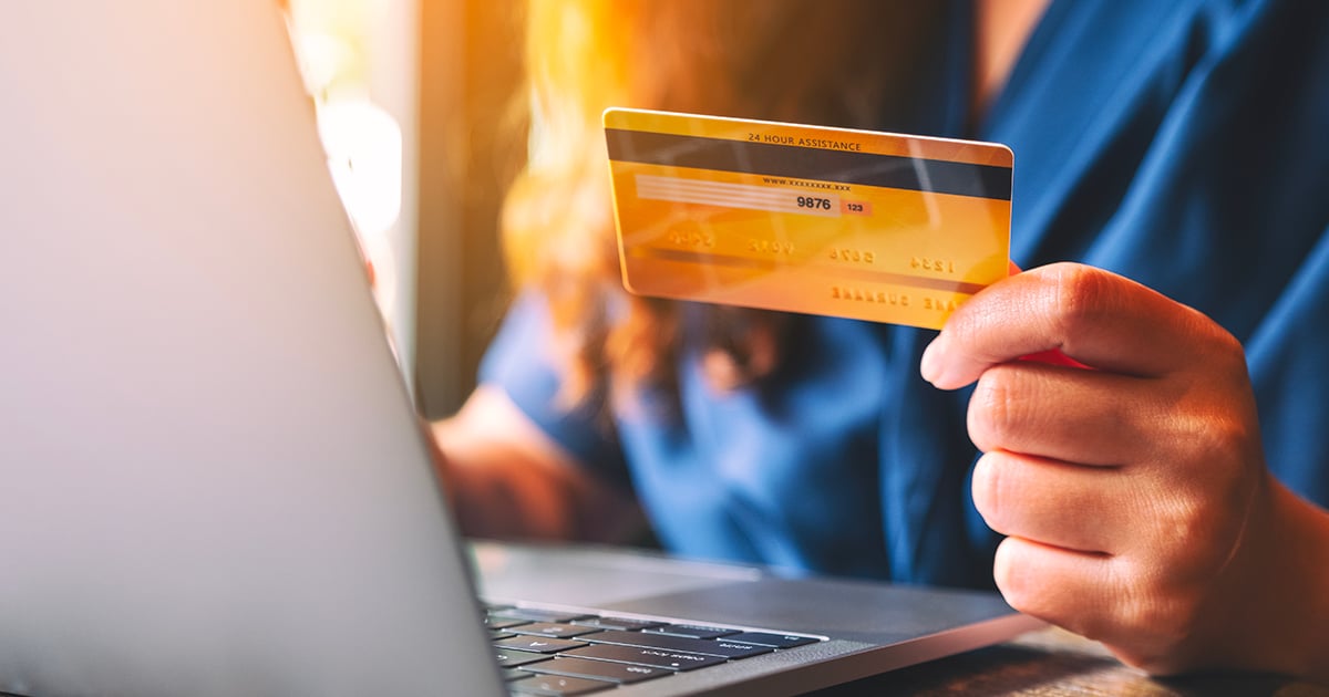 Des experts font des recommandations importantes concernant l’utilisation de votre carte de crédit