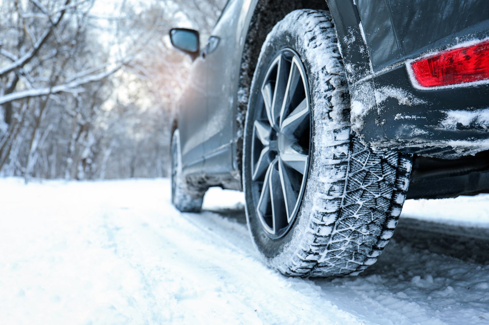 Une contravention fort salée vous attend si vous n'installez pas vos pneus d'hiver d'ici la date limite