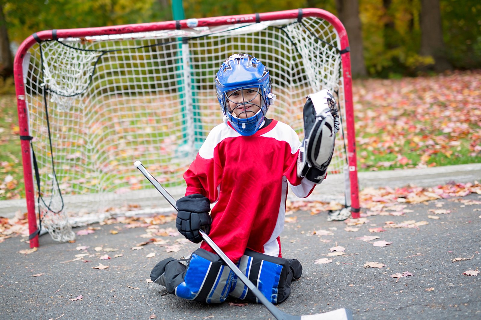 Des contraventions pour des enfants qui veulent jouer au hockey dans la rue 