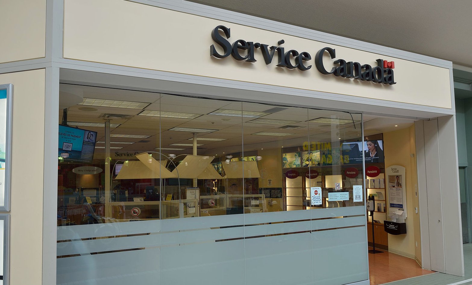Service Canada offre des postes payant jusqu'à 65 000 $ par année sans études supérieures