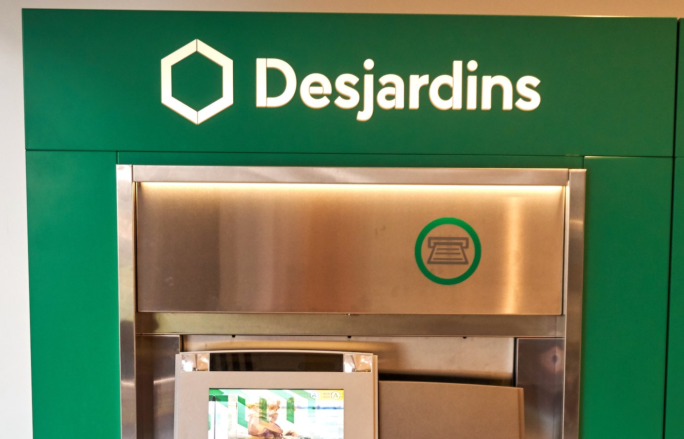 Les guichets automatiques de Desjardins pourraient éventuellement disparaître.