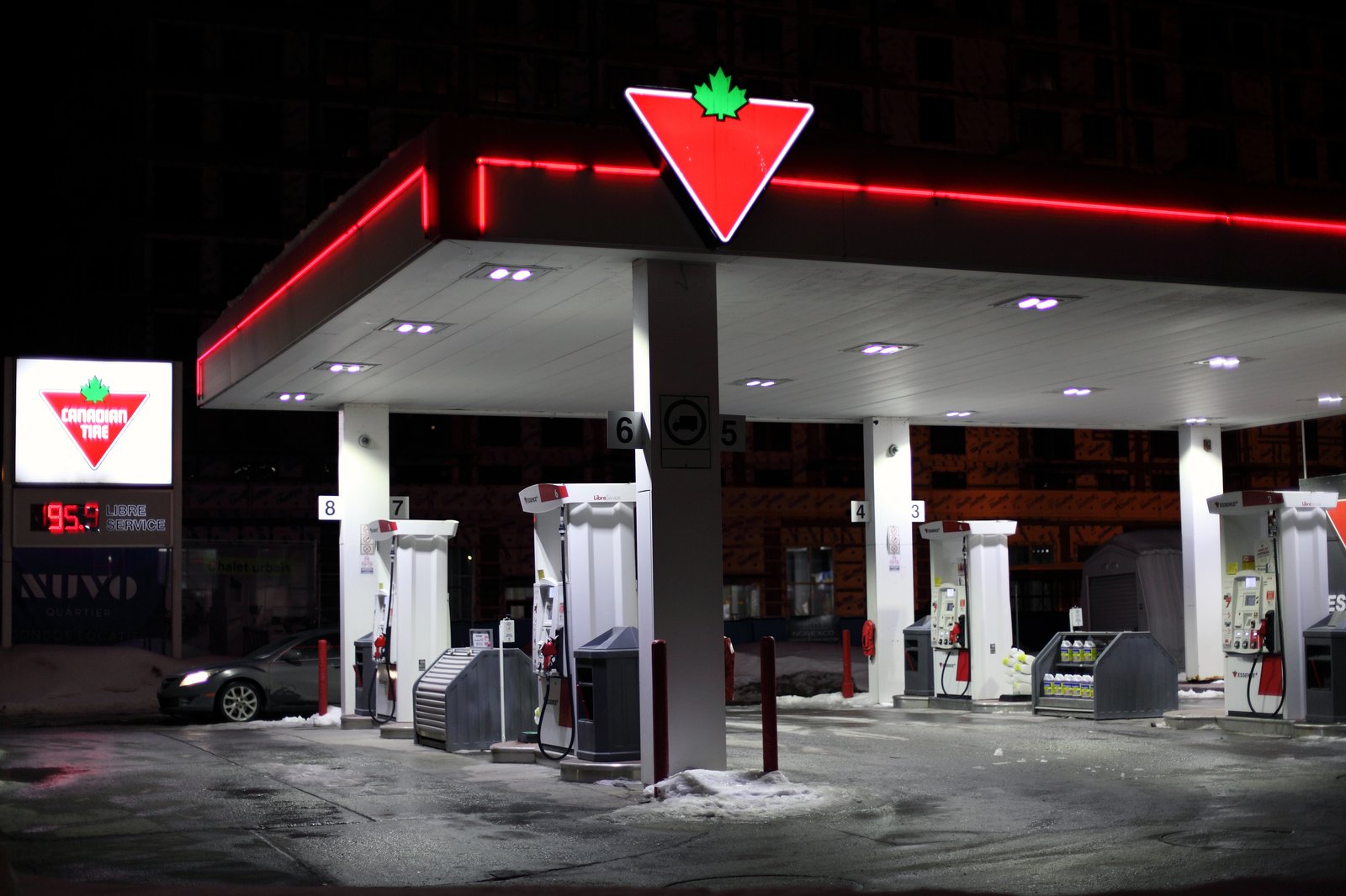 Le prix de l'essence pourrait dépasser le 2$ le litre bientôt 