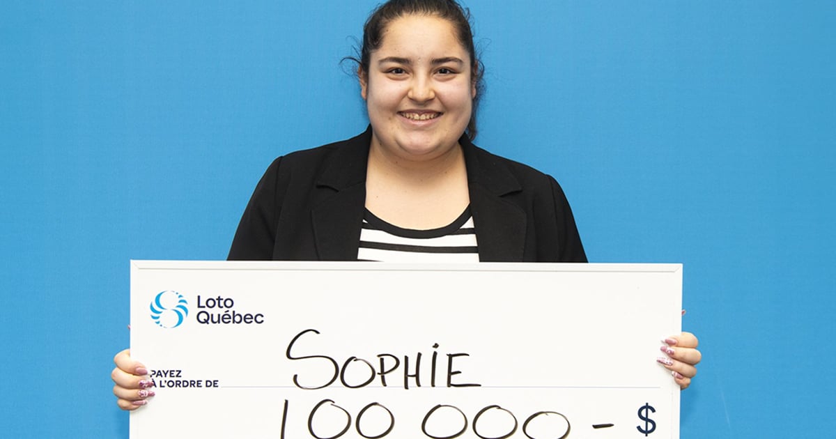 Une serveuse reçoit un billet de La Poule aux œufs d’or en pourboire et remporte 100 000 $