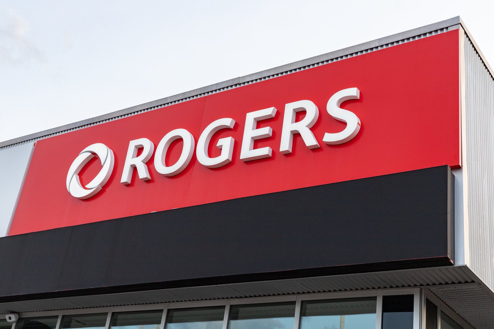 Rogers révèle l'origine de sa panne et ce qu'elle va faire pour compenser les clients.