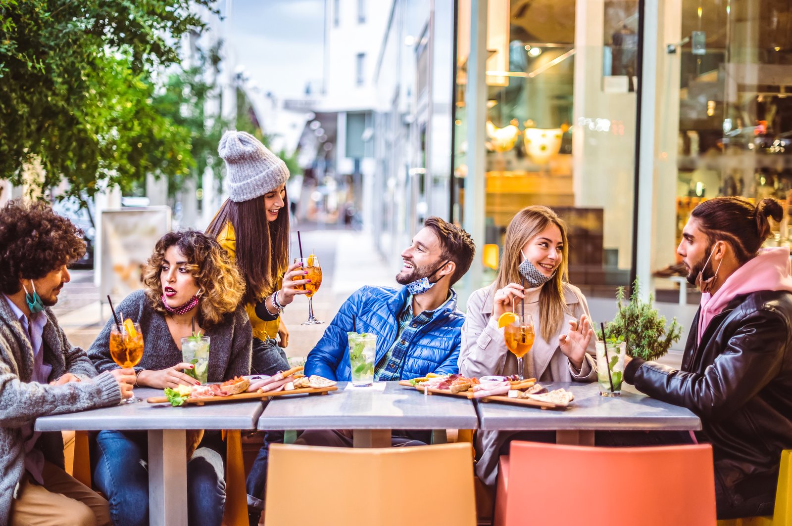 La pénurie de main-d'oeuvre menace l'ouverture des terrasses