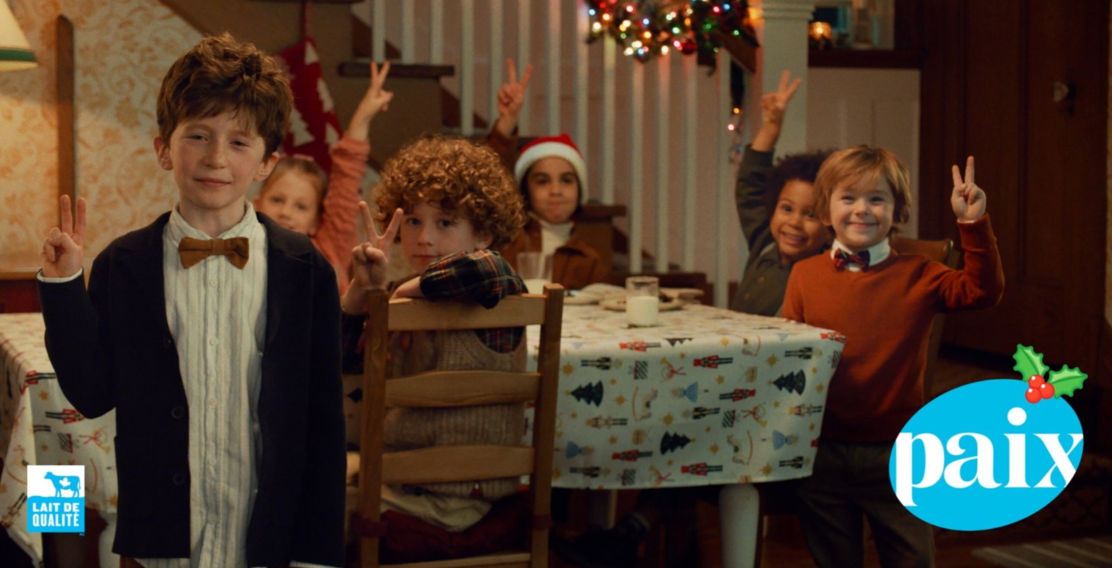 Le lait dévoile enfin ses nouvelles publicités de Noël qu'on attendait avec impatience.