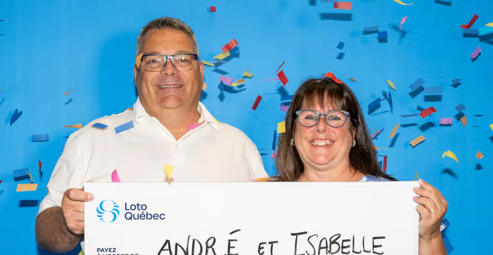 Un couple de Québécois devient millionnaire pendant leurs vacances.