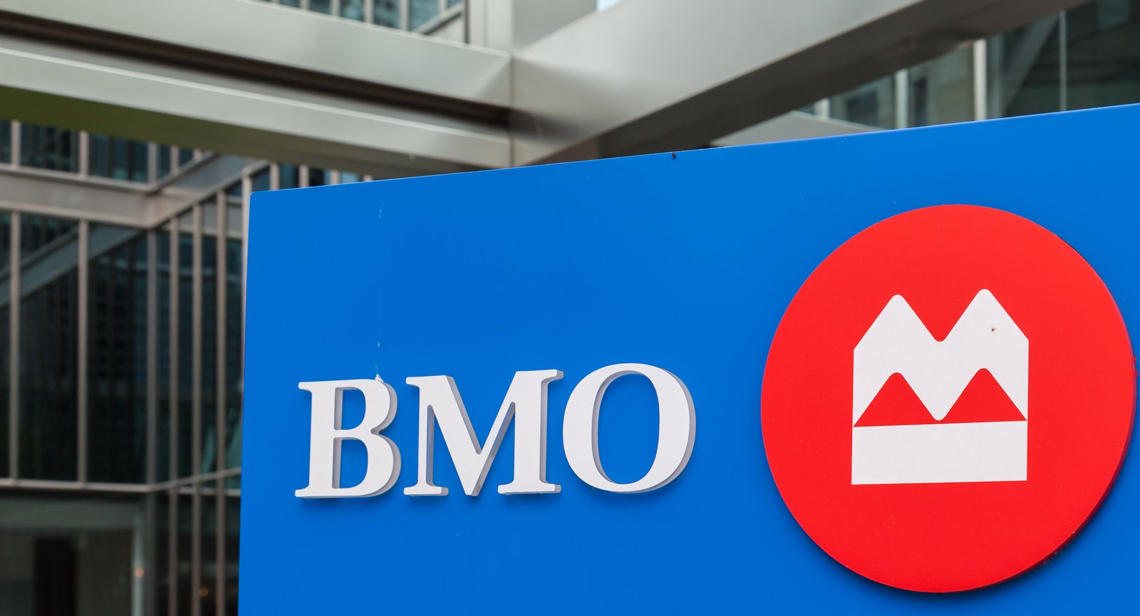 Des Québécois se font vider leur compte en banque par des fraudeurs bien organisés 