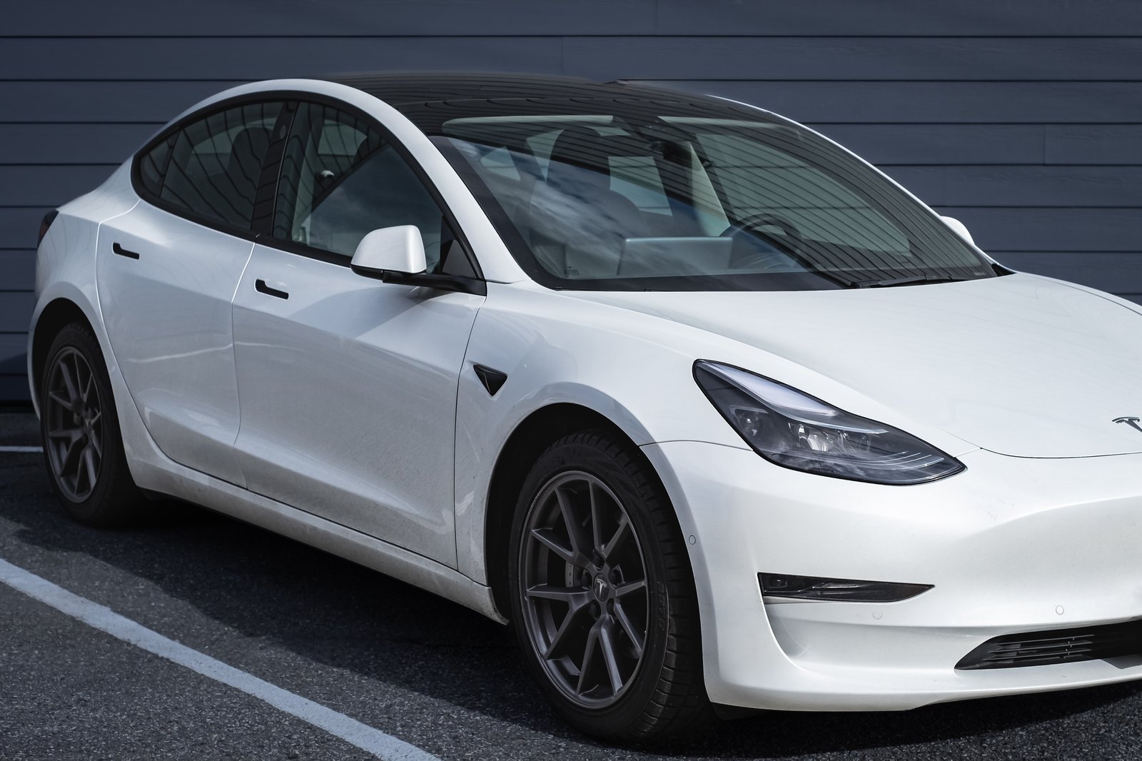 Un accessoire indispensable pour les nombreux propriétaires de Tesla au Québec 