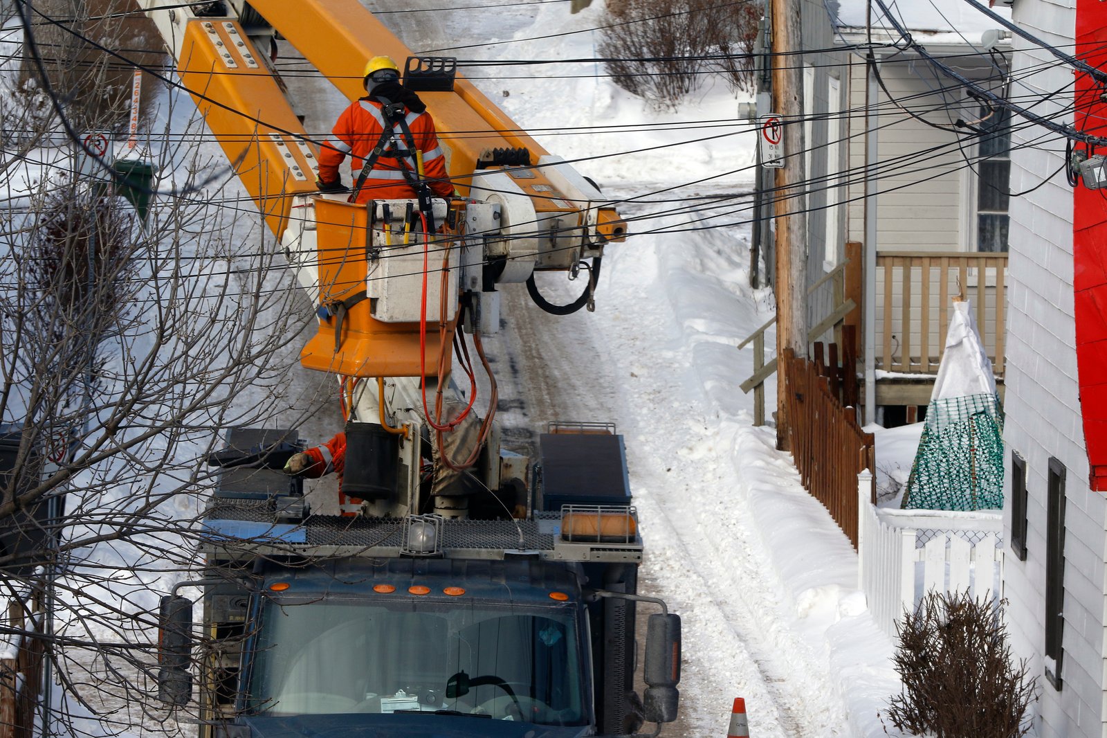 Voici la raison principale pourquoi Hydro-Québec n'a pas enfoui la majorité des fils électriques 