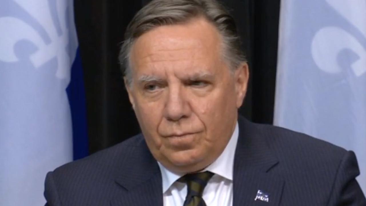 Le gouvernement de François Legault aurait « détourné » 940 millions de dollars