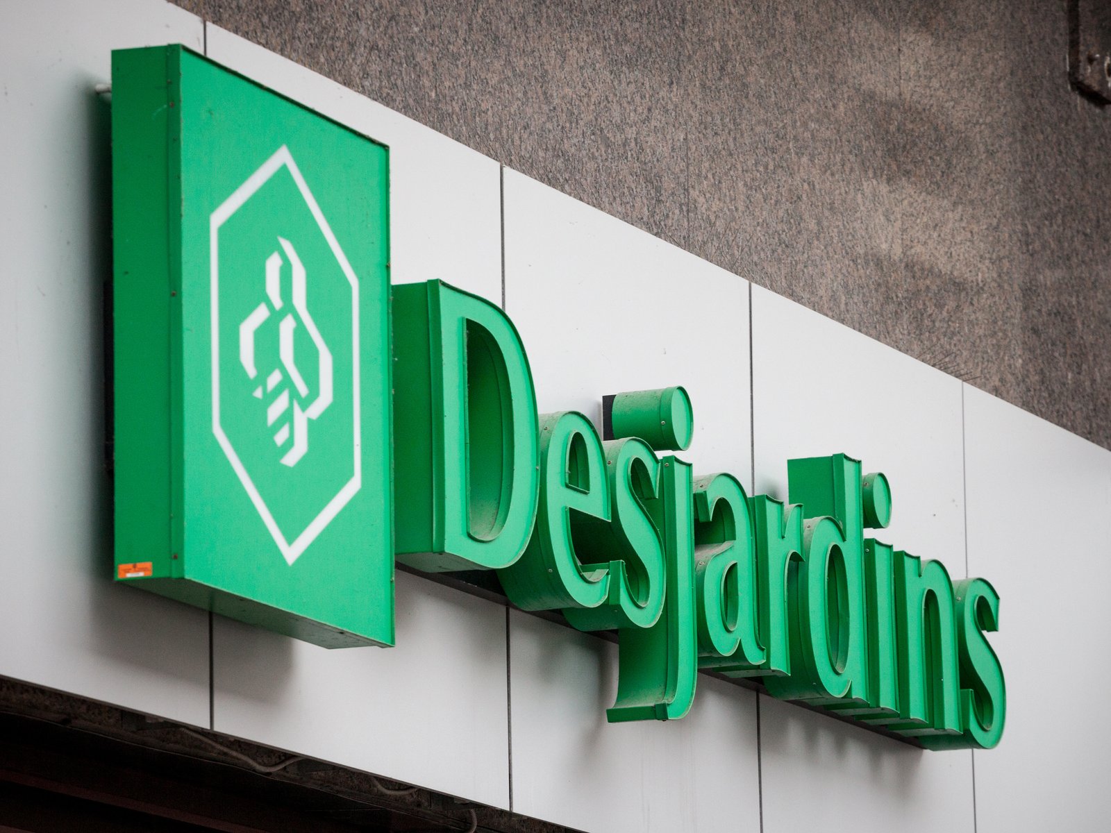 Vol de données chez Desjardins: des dates limites approchent à grands pas.