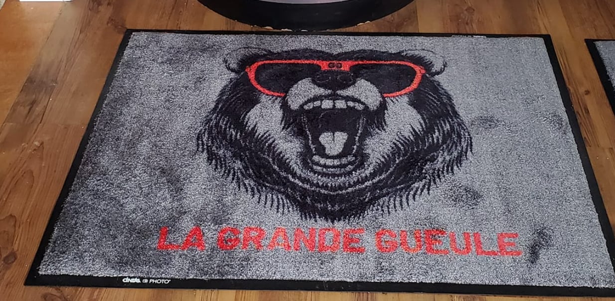 Le quart des employés de ce casse-croûte de Granby sont des adolescents de 11 à 15 ans