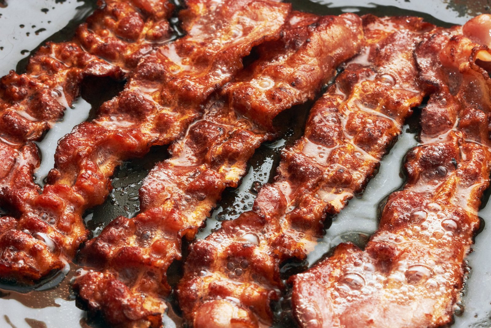 Important rappel de bacon qui pourrait être contaminé par la bactérie Listeria