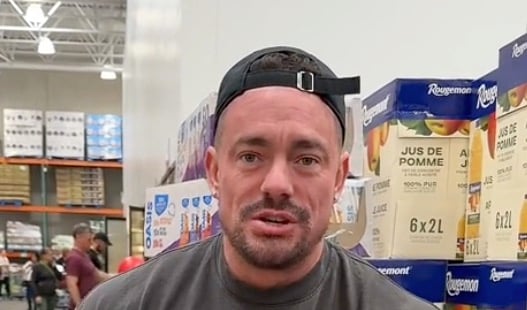 Un Québécois montre comment manger santé pour 20$ chez Costco sans avoir rien à cuisiner