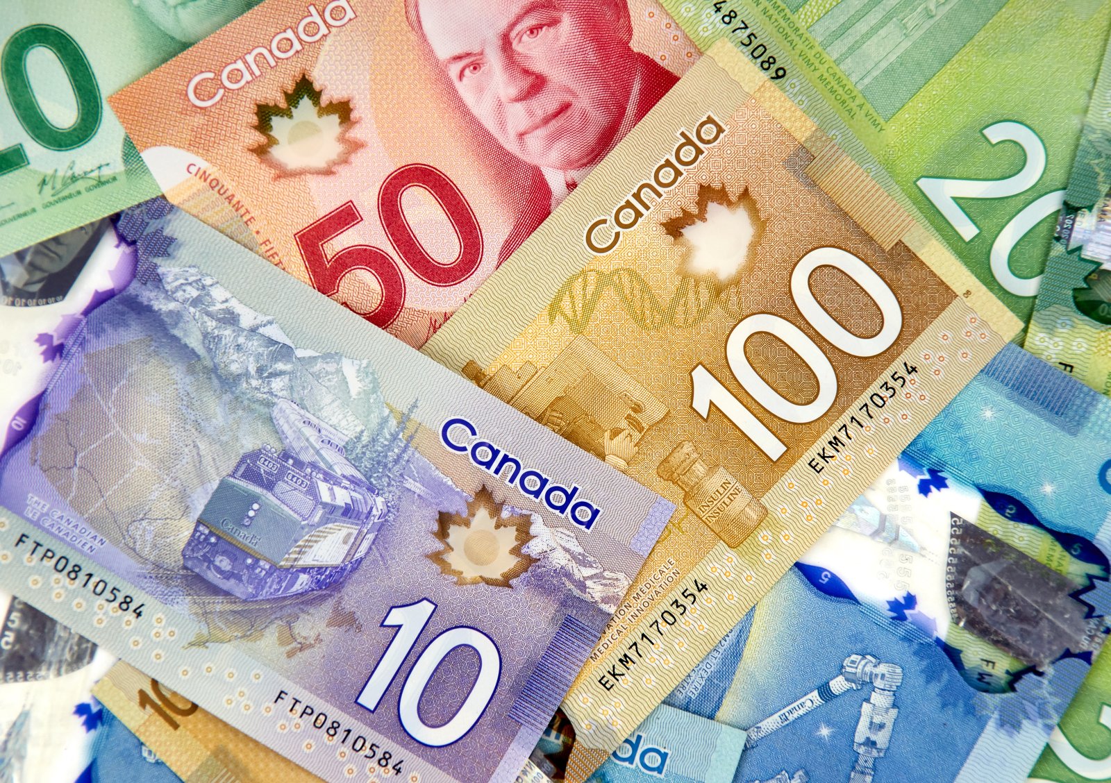 Un salaire maintenant de 15 $ l'heure pour les employés du fédéral