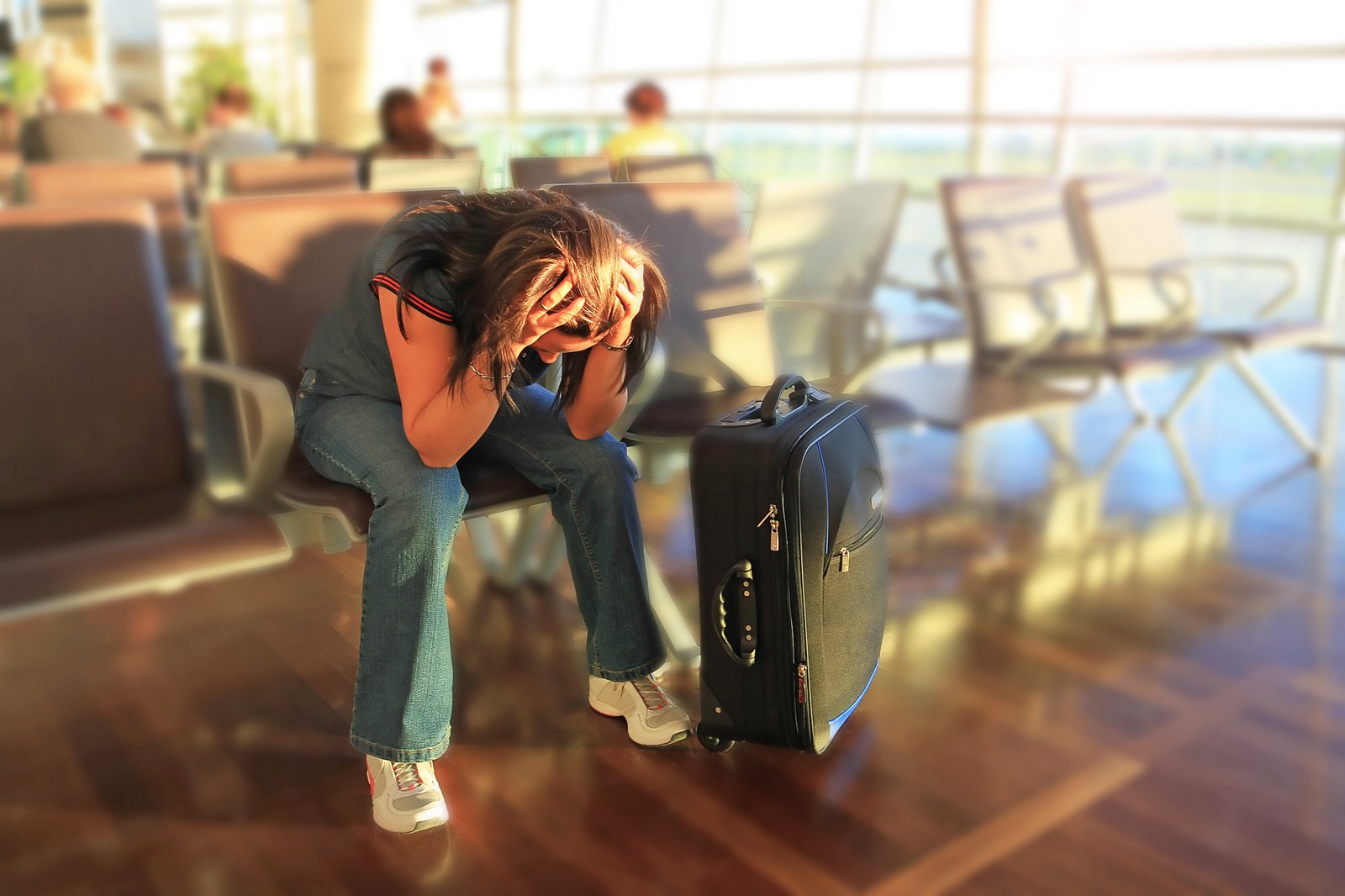 Des passagers d'Air Canada forcés de dormir sur des tapis de yoga par terre après l'annulation de leur vol