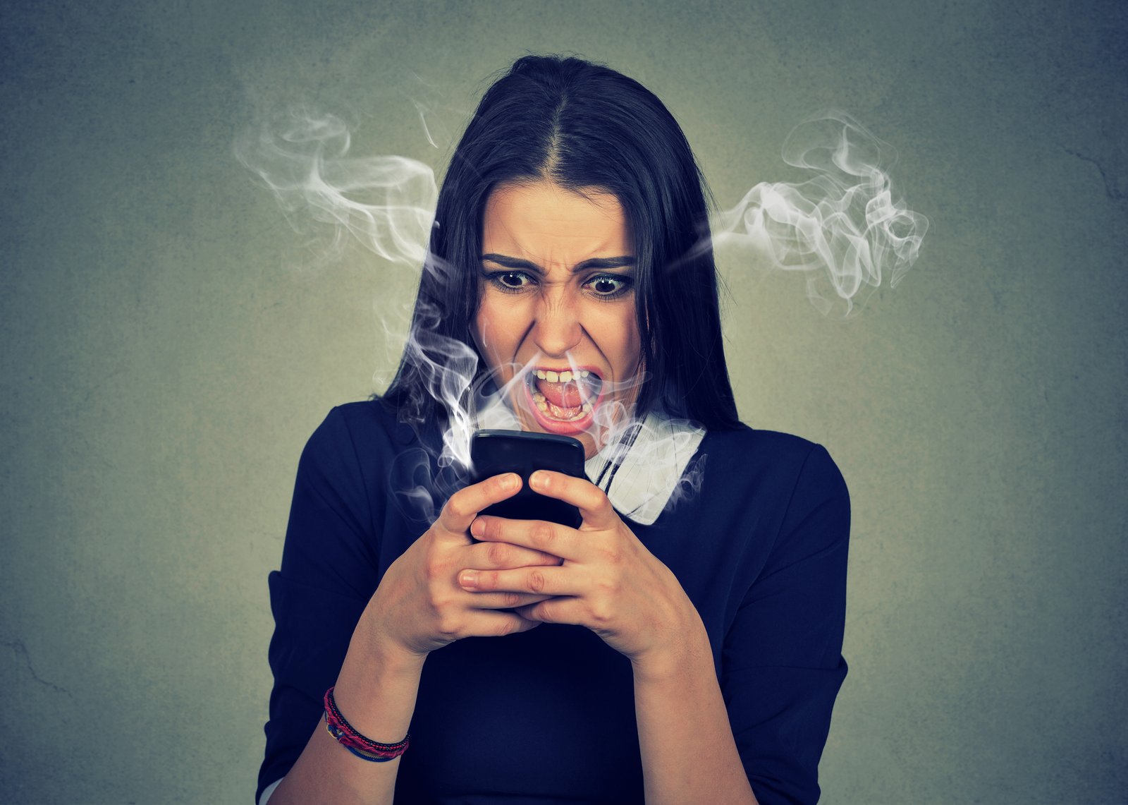 Voici pourquoi vous ne devriez pas laisser votre téléphone cellulaire au soleil