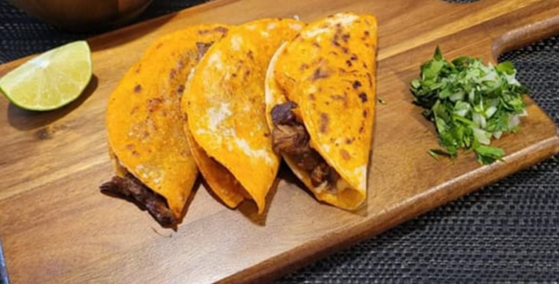 Un restaurant de Sherbrooke fait grandement réagir en raison de son nom.
