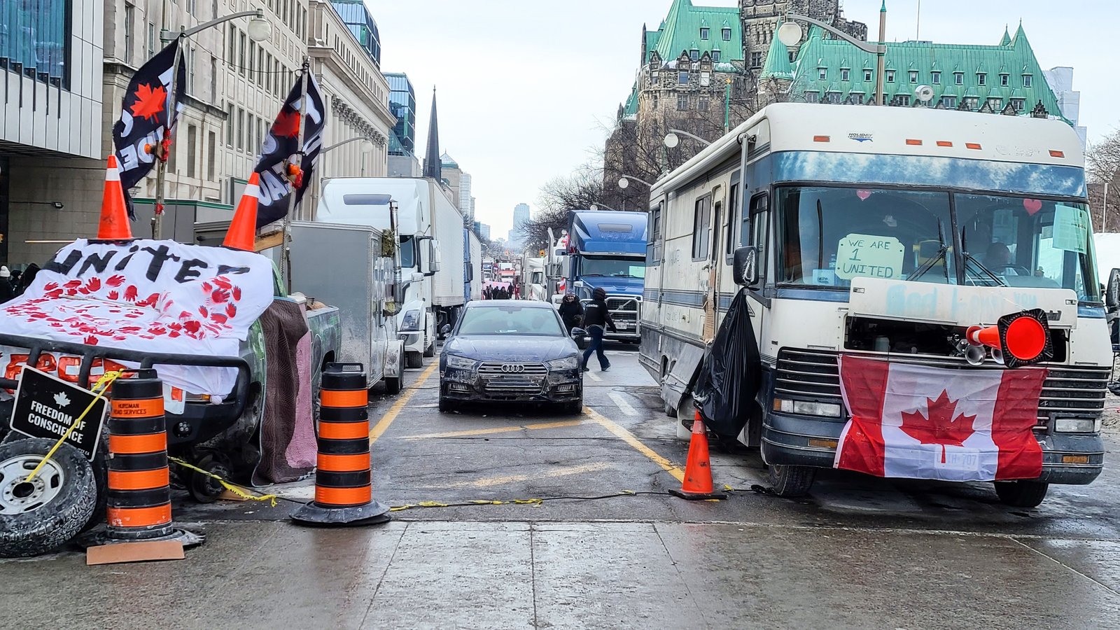 500 000$ octroyé en aide financière aux commerçants de Gatineau suite au convoi de la liberté.