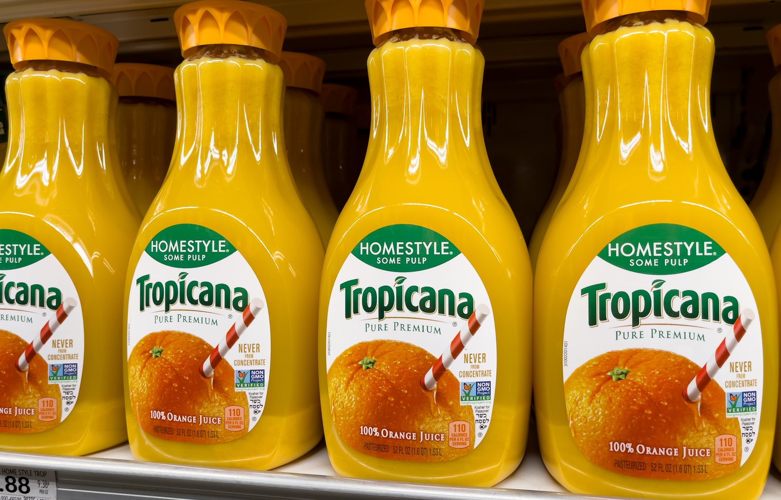 La nouvelle apparence des bouteilles Tropicana est vivement critiquée par la clientèle.