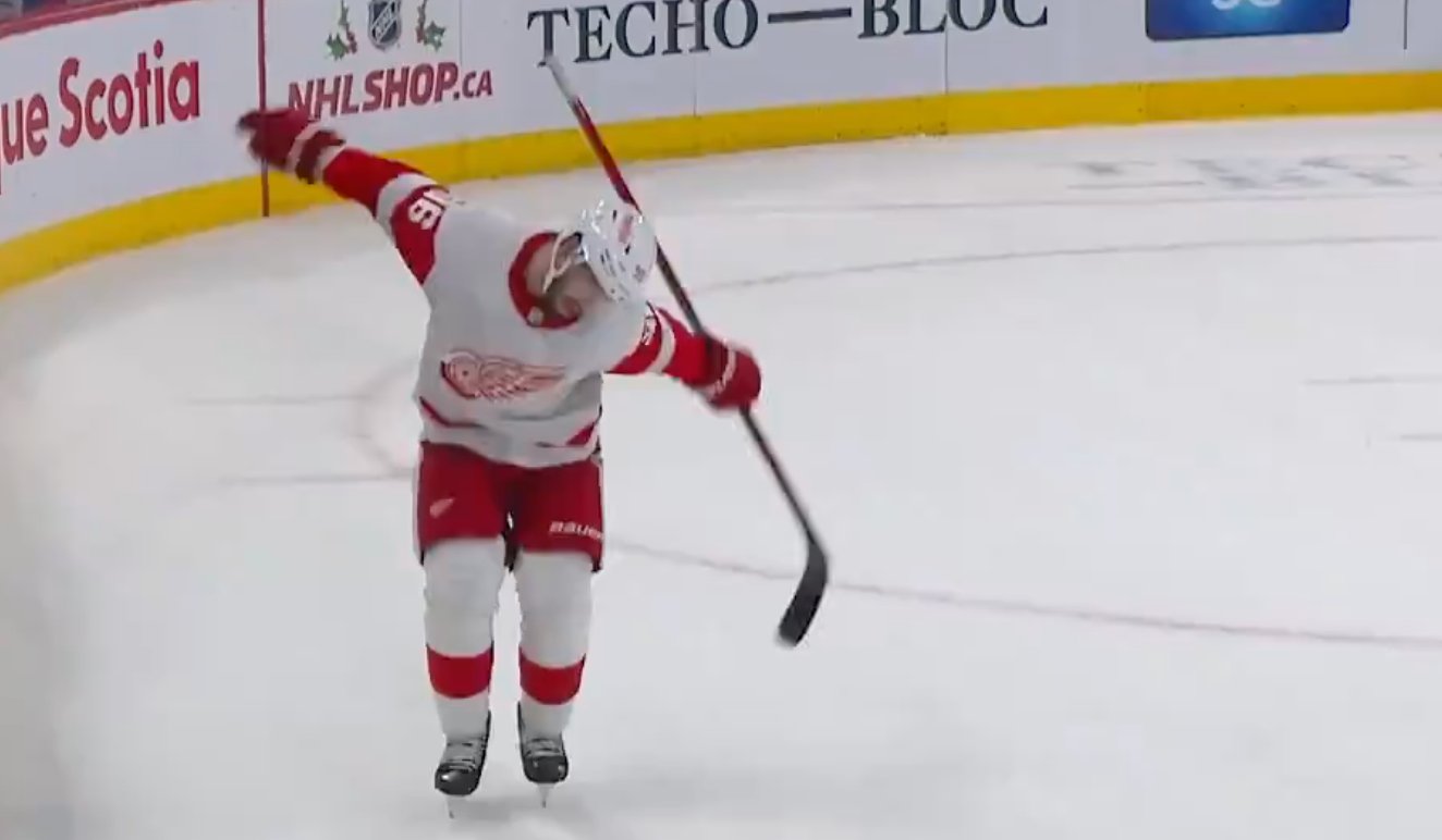 VIDEO: Jake Walman breaks out the Griddy again after OT winner 