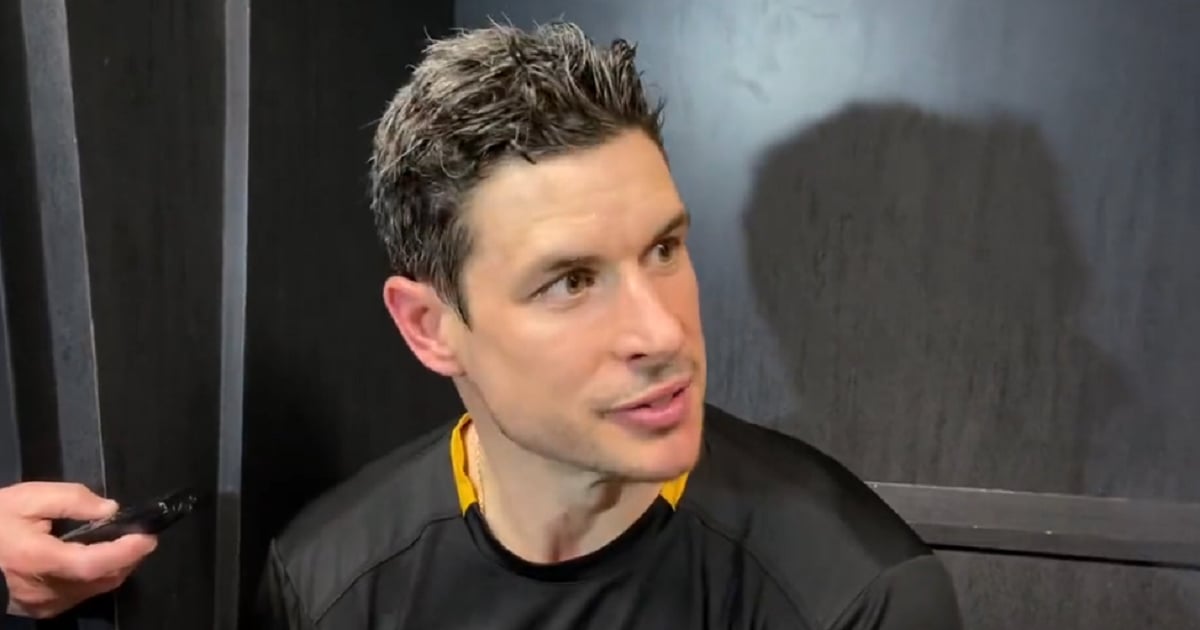 Sidney Crosby savagely taunts Jake Guentzel post game.