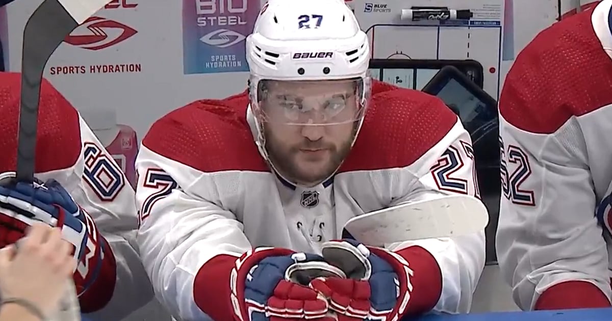 Martin St. Louis makes a public example of Jonathan Drouin.