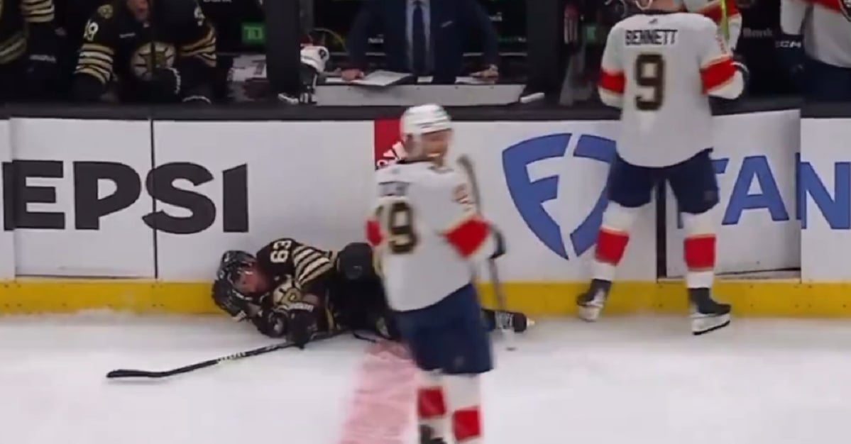 Former NHLer calls out Bennet for 'sucker punch' on Marchand.