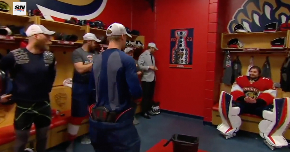 An emotional Bobrovsky sobs after Panthers clinch Stanley Cup Final berth
