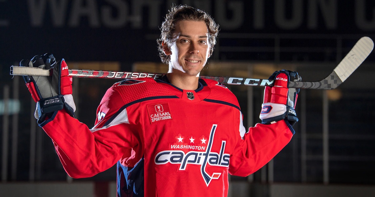 Dylan Strome destroys his own wife on social media.