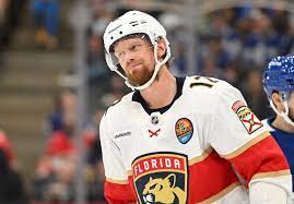 Picture goes viral, comes back to haunt Eric Staal who keeps lying about it!