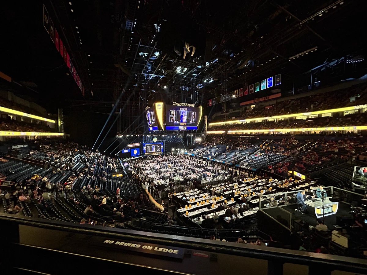 The first round of the 2023 NHL Draft live!