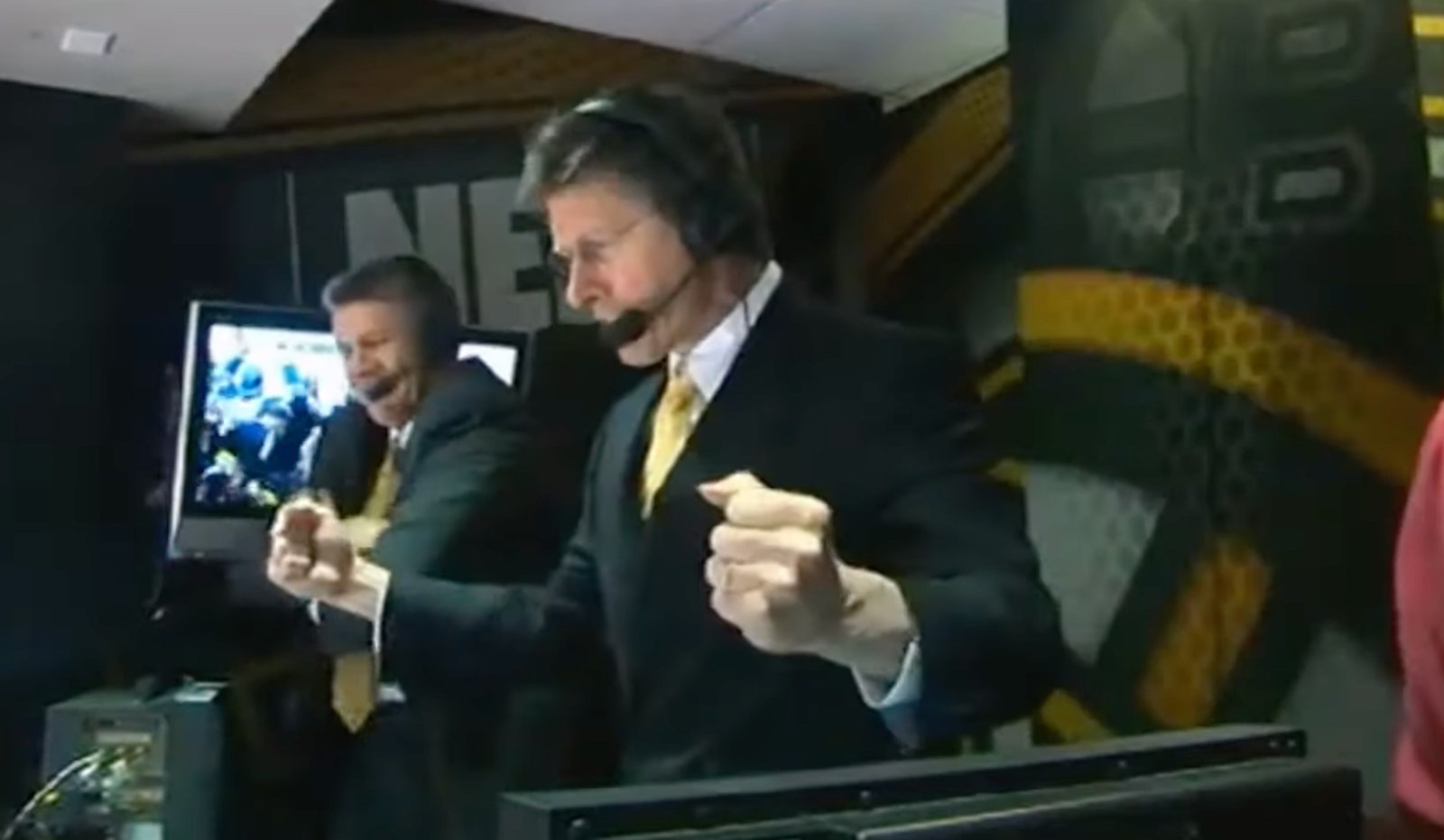 Bruins broadcaster Jack Edwards now called to be fired! 