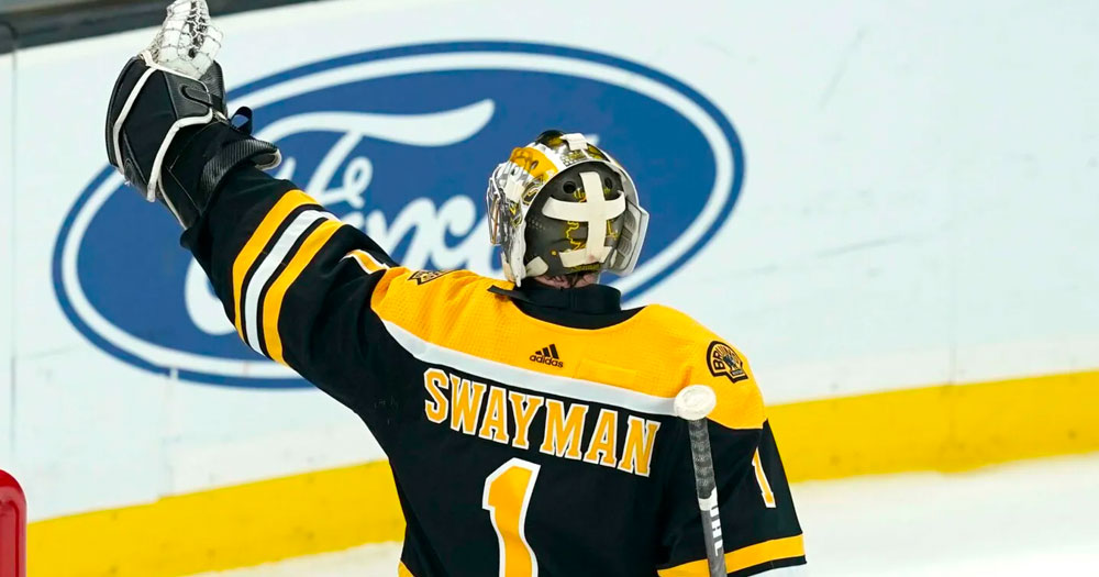 Bruins officially sign goalie Jeremy Swayman