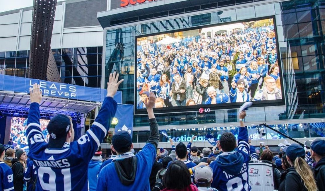 Fans furious at Leafs for insensitive goal song 