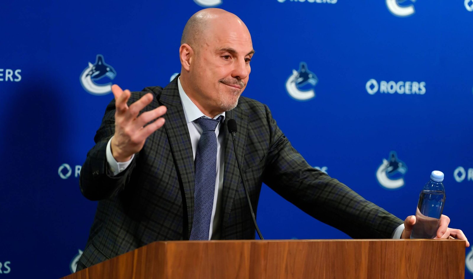 Rick Tocchet gets hired and comes off the coaching market!