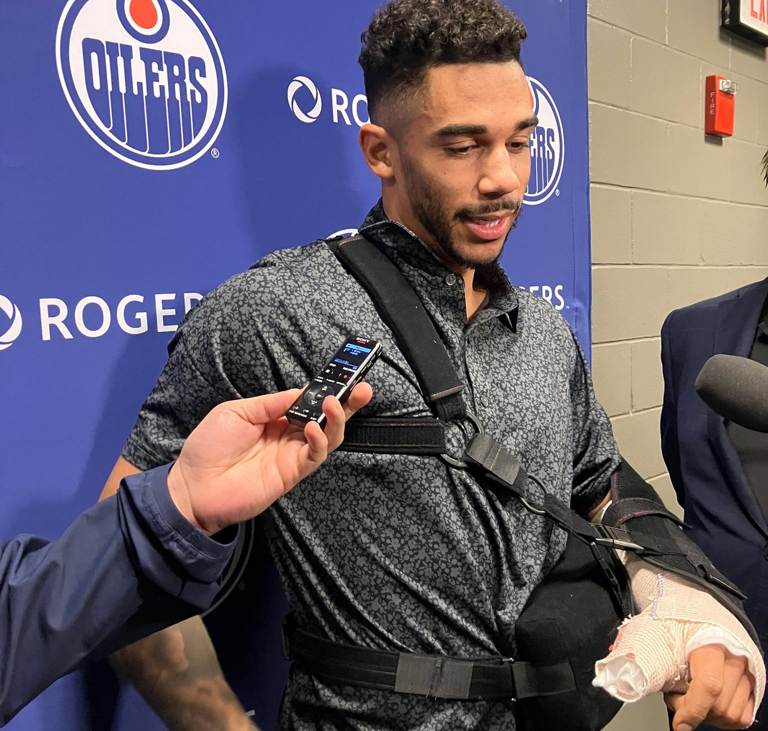 Evander Kane reveals gruesome details on wrist cut as he faces media for the first time since