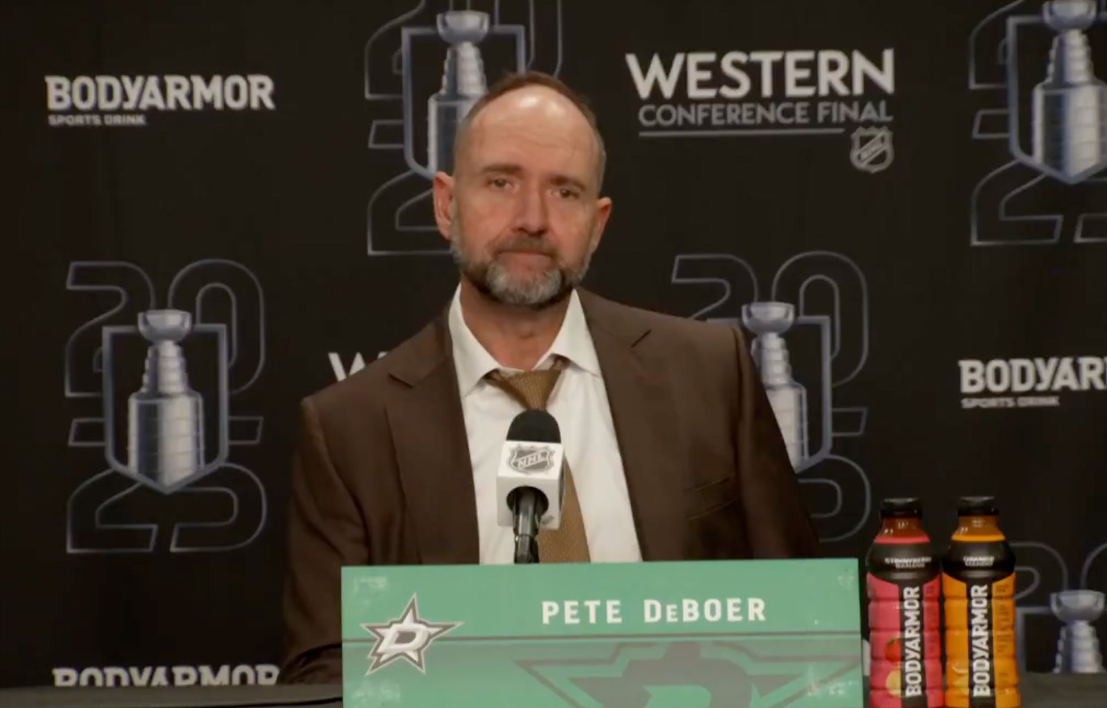 Pete DeBoer basically asks to get fired after Stars’ elimination