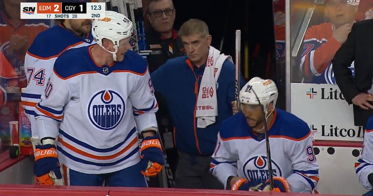 Corey Perry goes off on teammate Evander Kane on the bench.