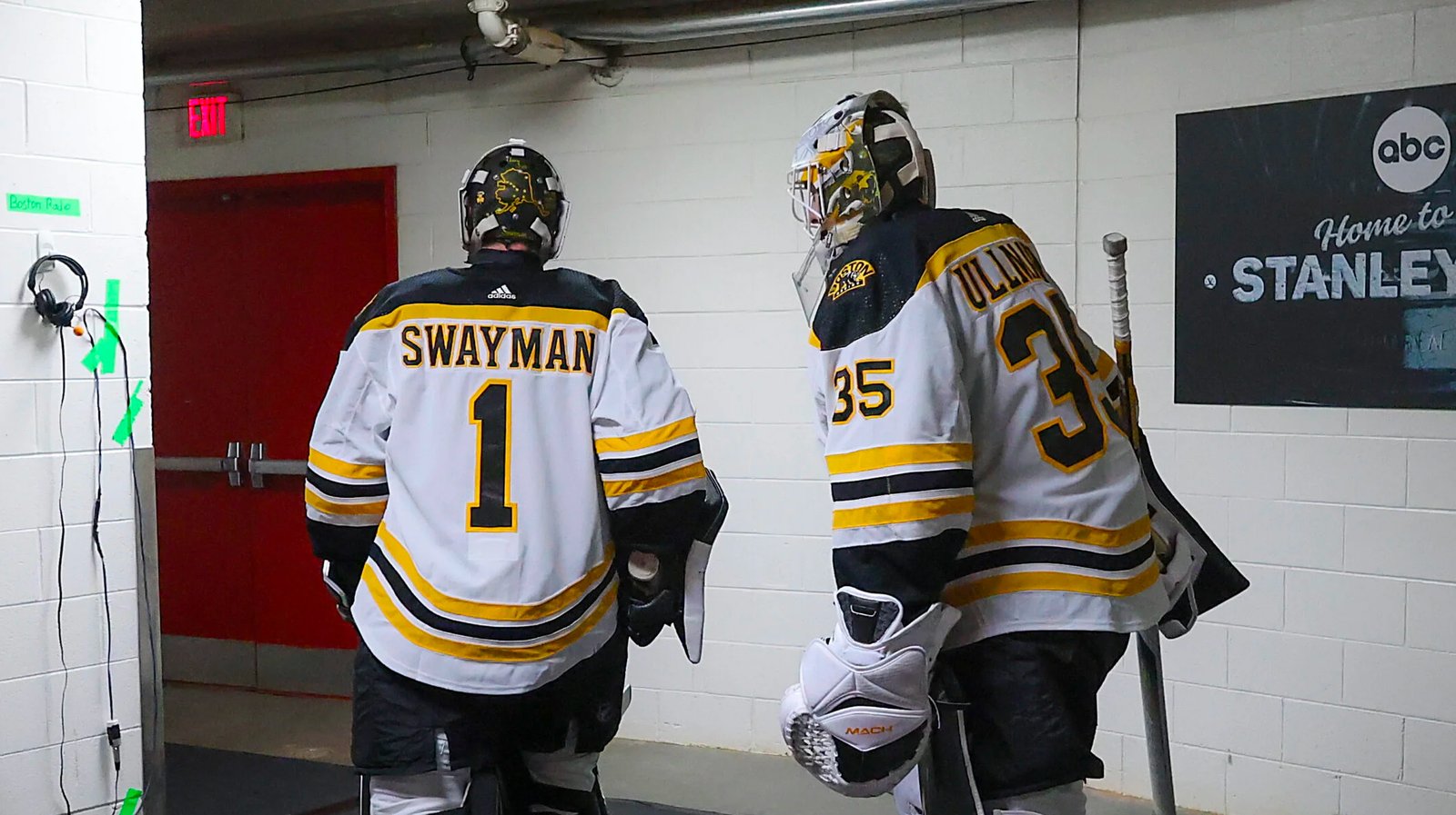 Decision announced on Linus Ullmark for Bruins’ Game 3 minutes prior to puck drop 