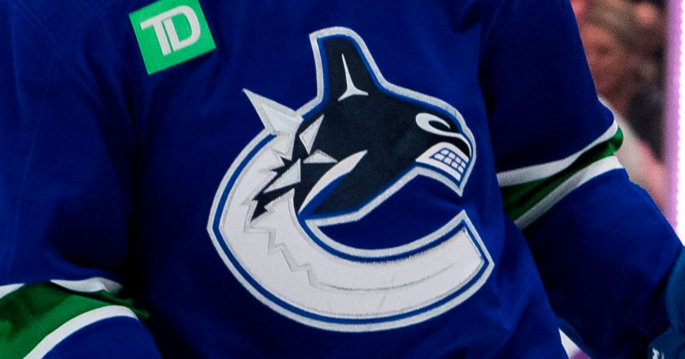 Canucks make a brutal announcement, lose defenseman for 6 months
