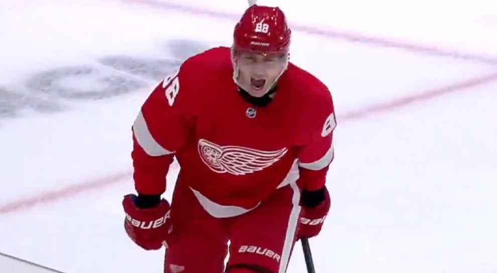 Steve Yzerman reveals when he first knew Patrick Kane was special 