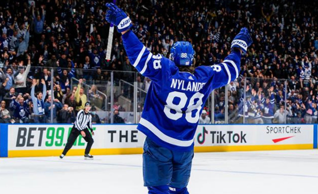 Former player and current analyst calls out William Nylander 