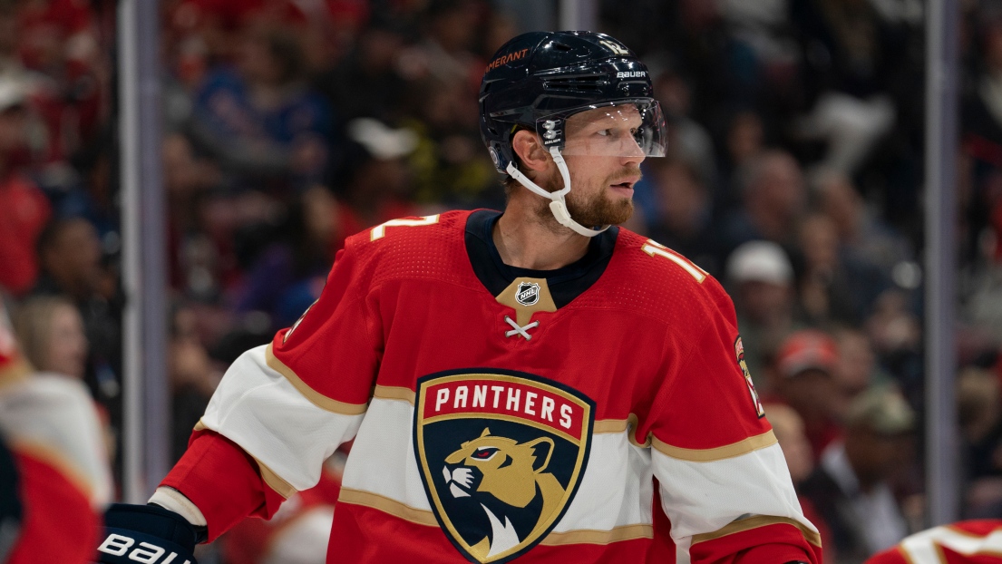 Eric Staal is back in the NHL!