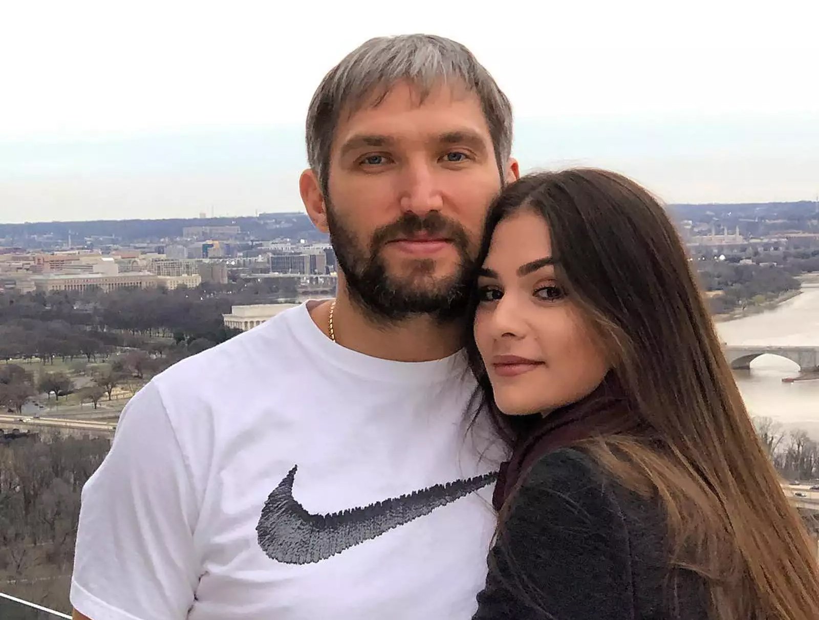 Alex Ovechkin’s wife exposes what it’s really like to date the Great 8