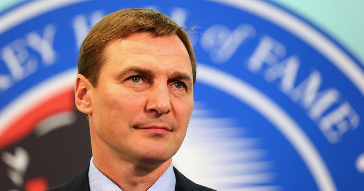 Sergei Fedorov pulls off an insane move in the KHL.