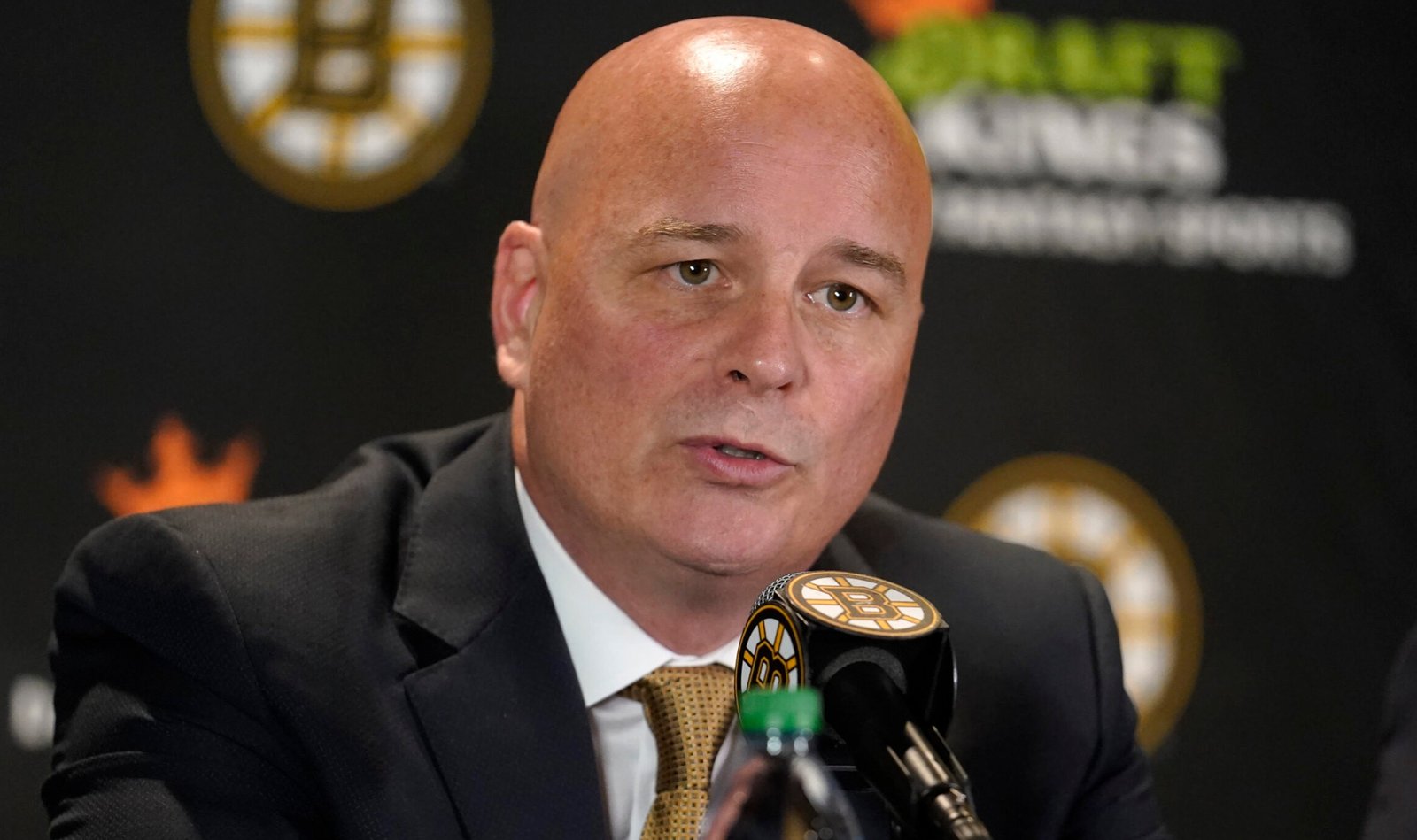 Jim Montgomery has words for Cale Makar 