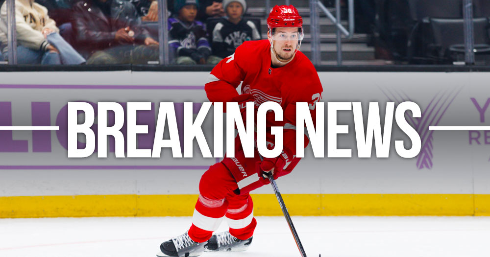 Free agent D-man Robert Hagg signs a new contract