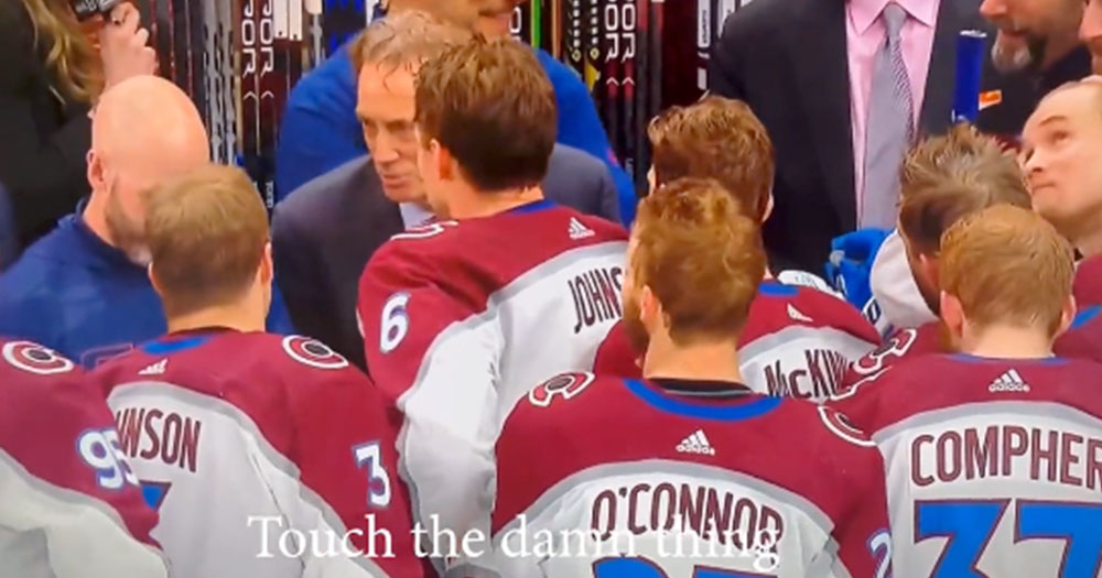 Incredible lip reading video reveals that Sakic told Avs players to touch the Clarence Campbell Bowl